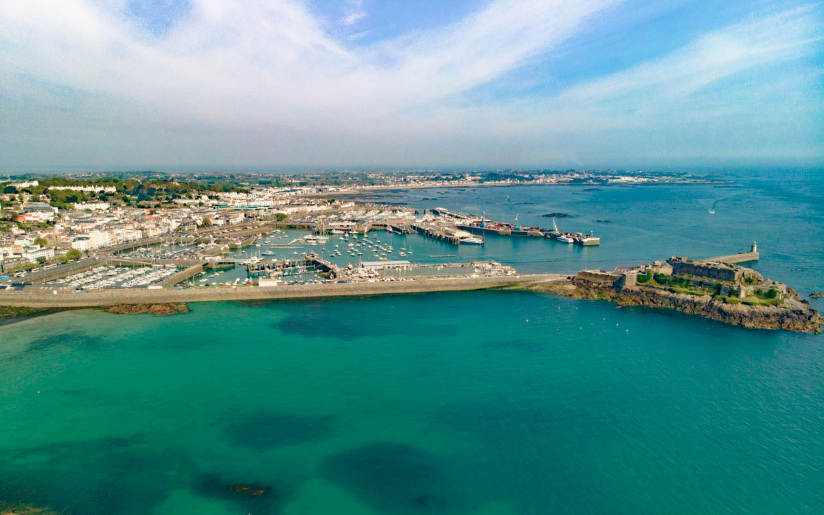 Insel Guernsey Hafen St. Peter Port