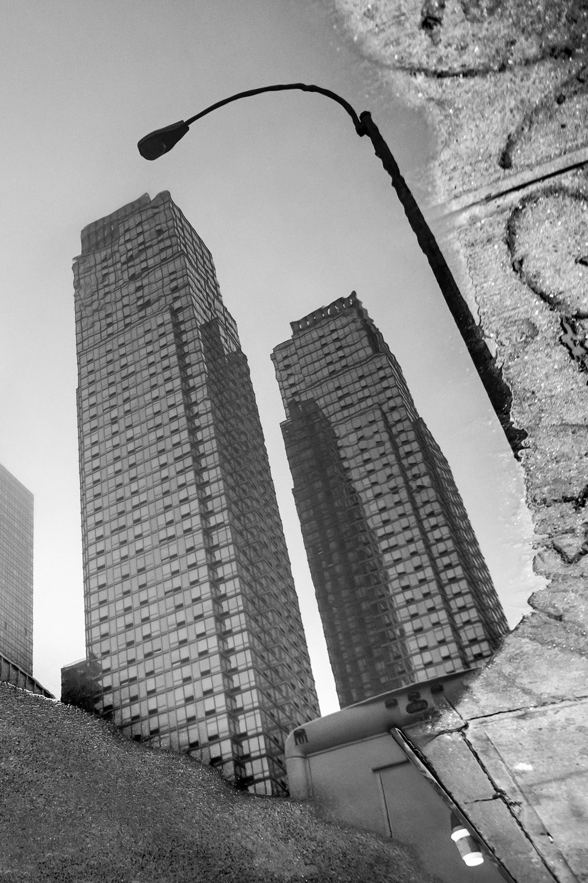 streetfotografie-pfuetze-1