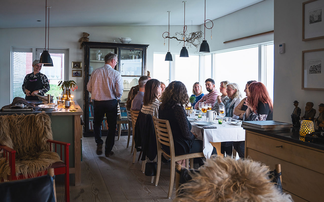 Färöer Heimablídni - Essen bei Einheimischen