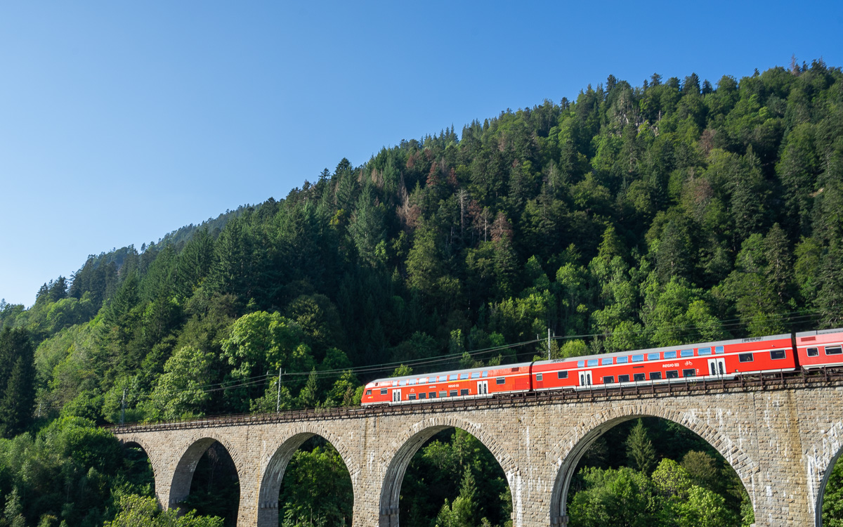 roadtrip-schwarzwald-ravennaschlucht-höllentalbahn