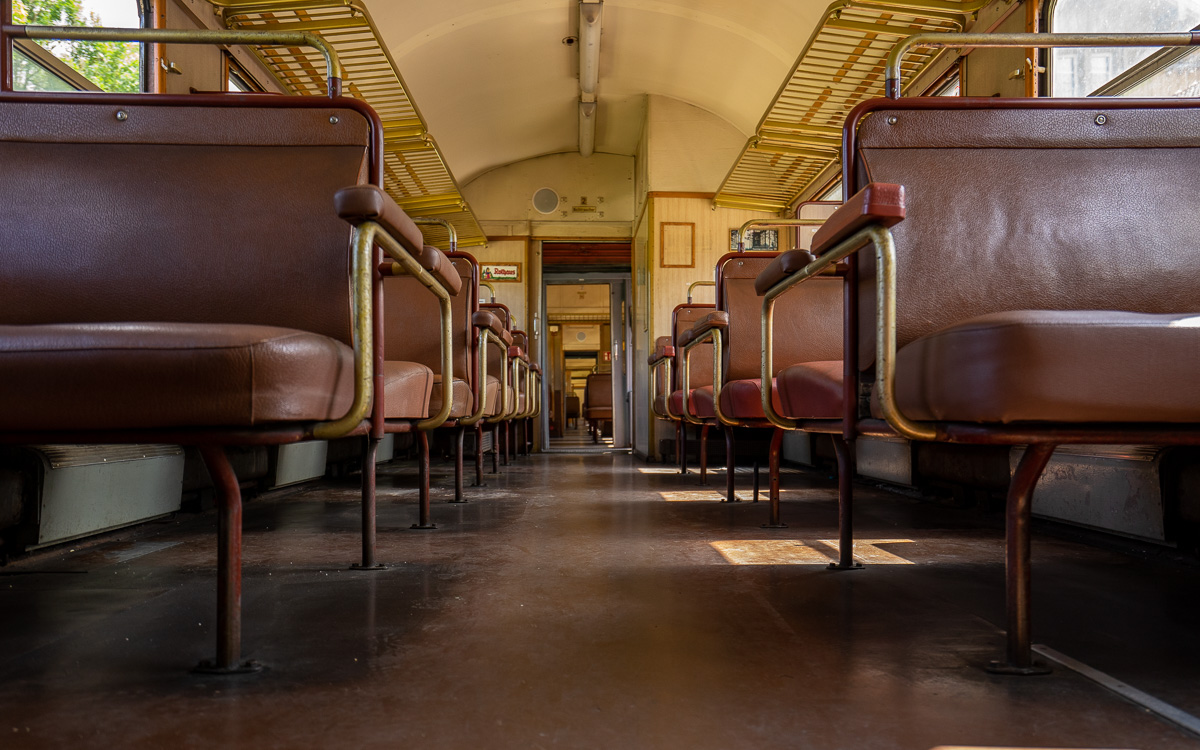 roadtrip-schwarzwald-sauschwänzlebahn-bänke