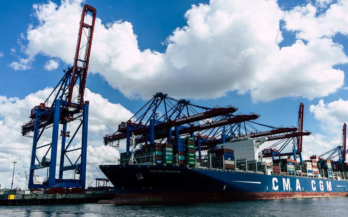 hamburg-sehenswuerdigkeiten-hafenrundfahrt