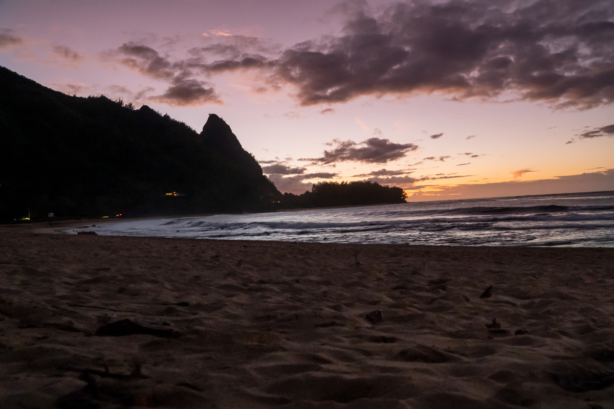 Sonnenuntergang am Tunnel Beach