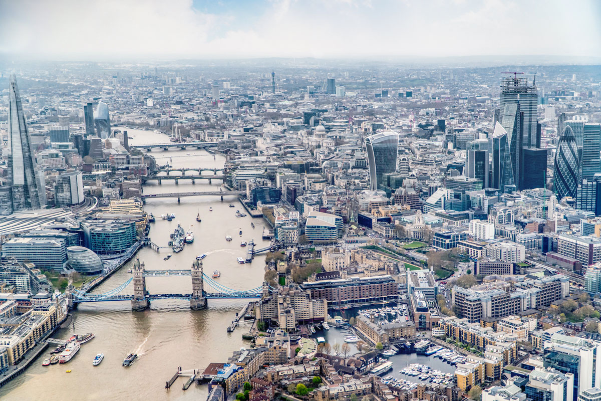helikopterflug-london-tower-bridge
