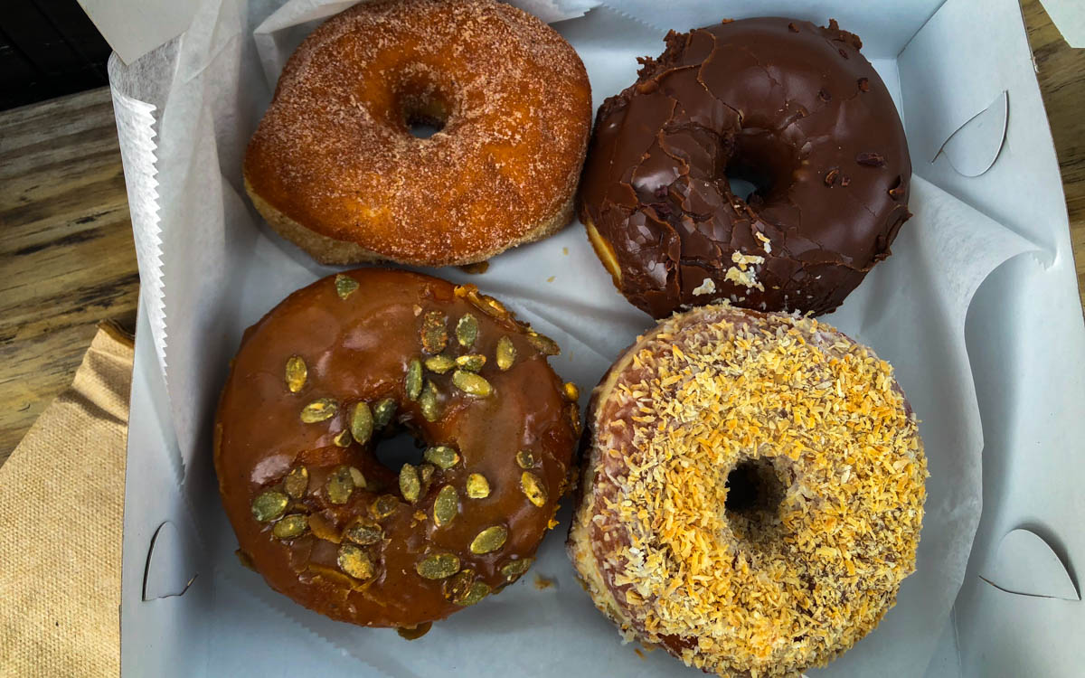 Dough Donuts in Brookyln für Donuts nach dem Frühstück in New York.