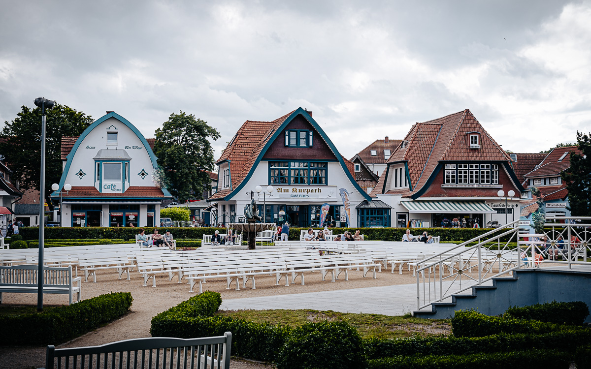 Kurpark und Mittelpromenade in Boltenhagen
