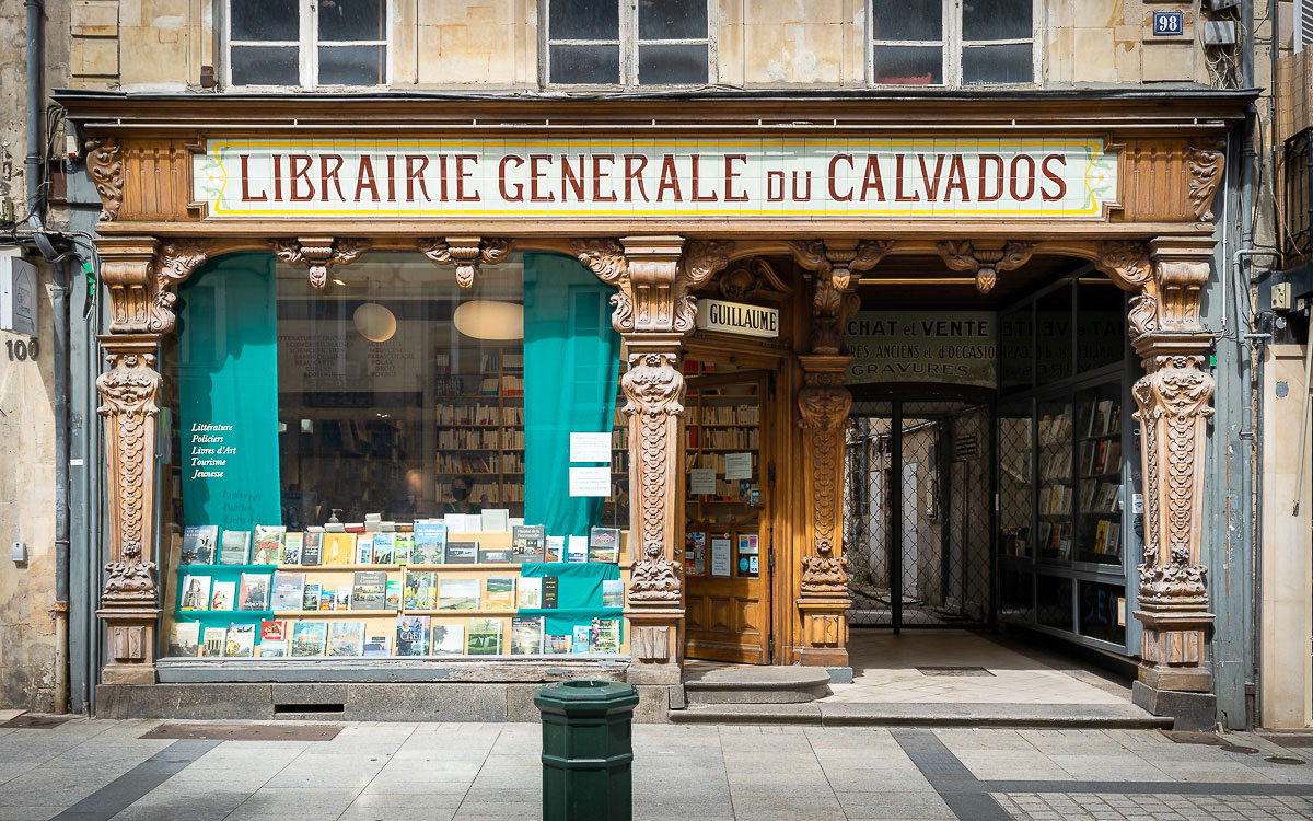 Buchhandlung Caen Shopping