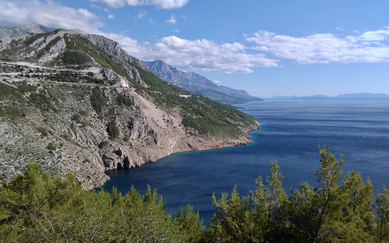 Küstenstraße entlang der Adria (Kroatien)