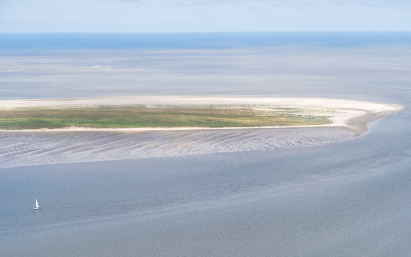 Das Ostende von Juist von oben: Kalfamer