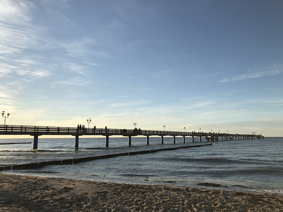 Ostseeurlaub im Winter: Seebrücke Graal-Müritz