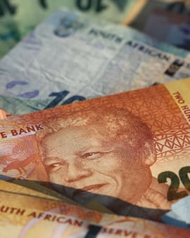 Bargeld. Geld abheben und Währung Südafrika
