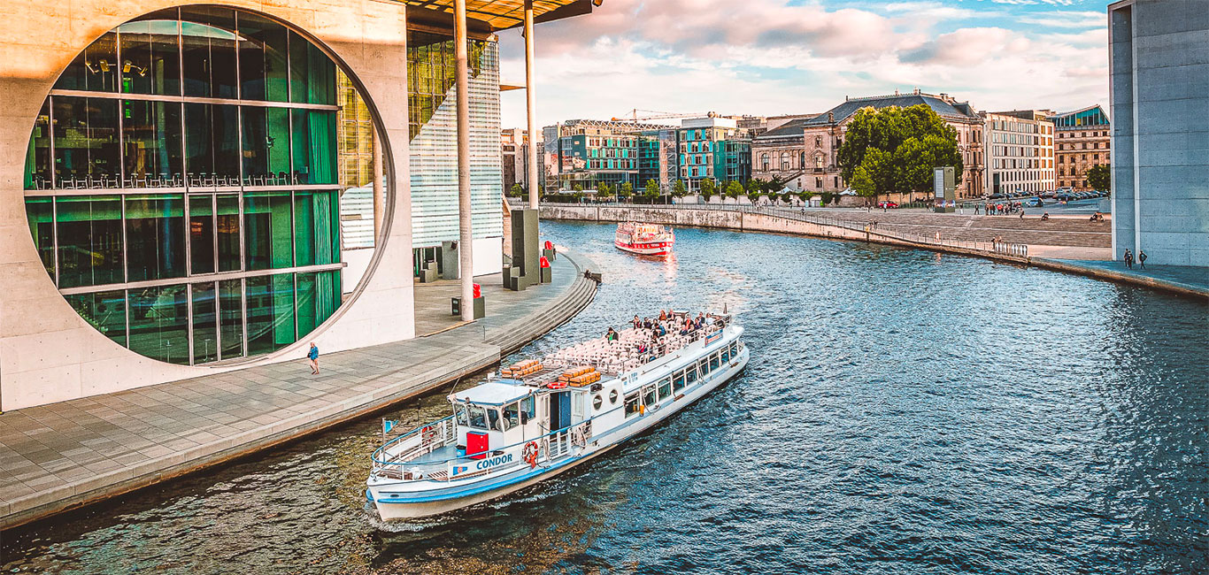 Berlin Touren Stadtführungen Spree