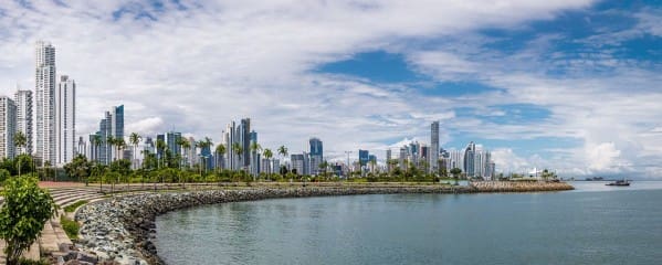 Panama Reisetipps Skyline Panama City mit Hochhäusern