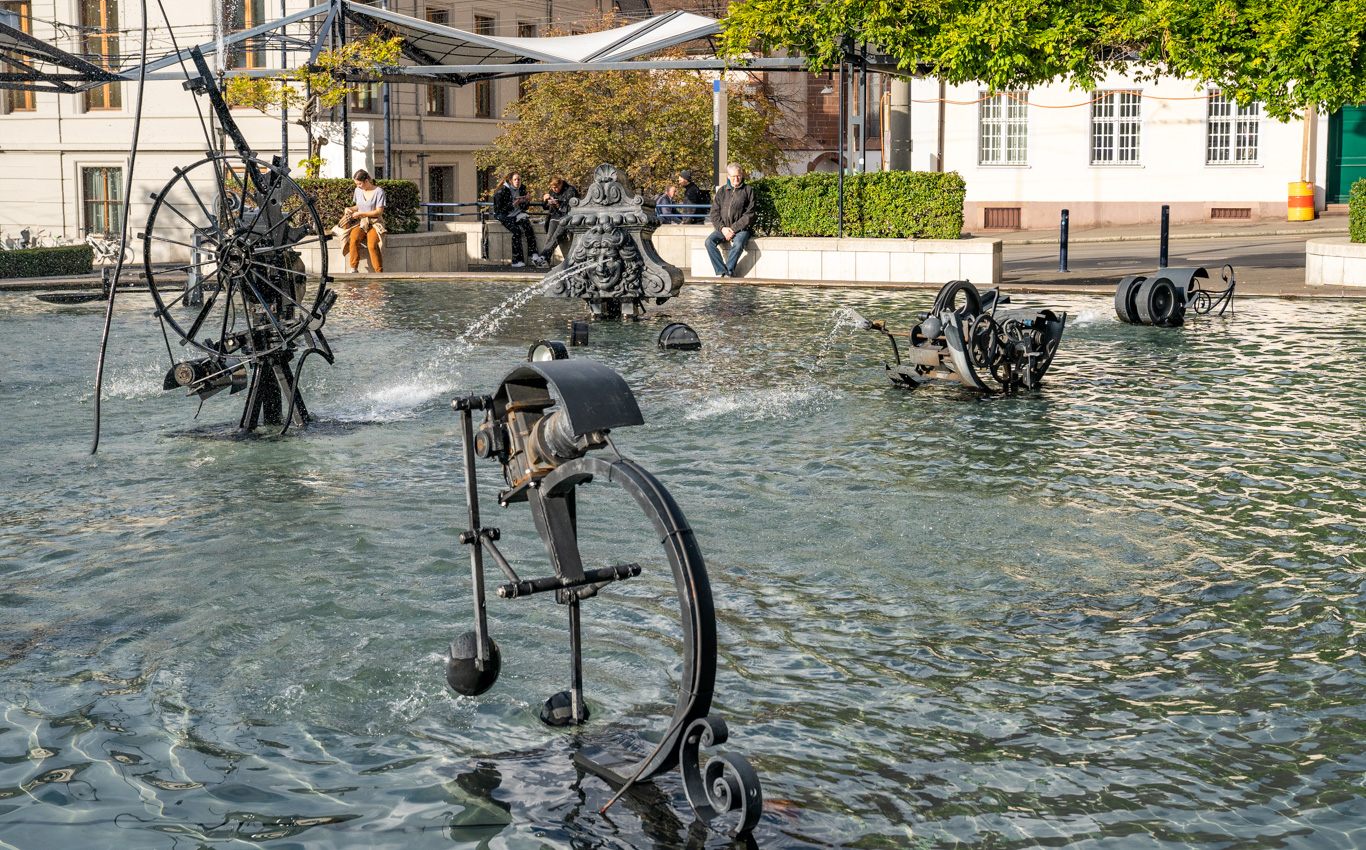Fasnachtsbrunnen oder Tinguely Brunnen Basel
