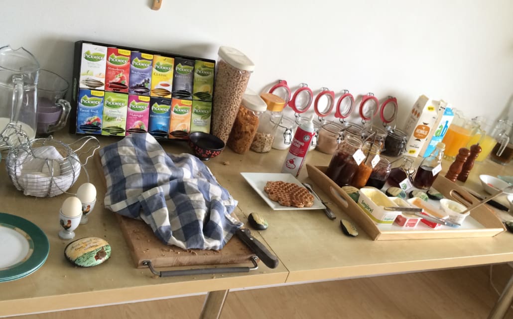 Frühstück in der Jugendherberge in Vík