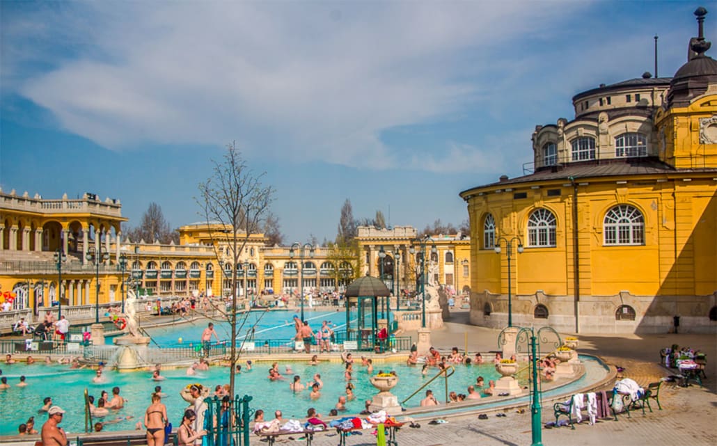 Sehenswürdigkeiten Budapest Tipps Szechenyi Heilbad 