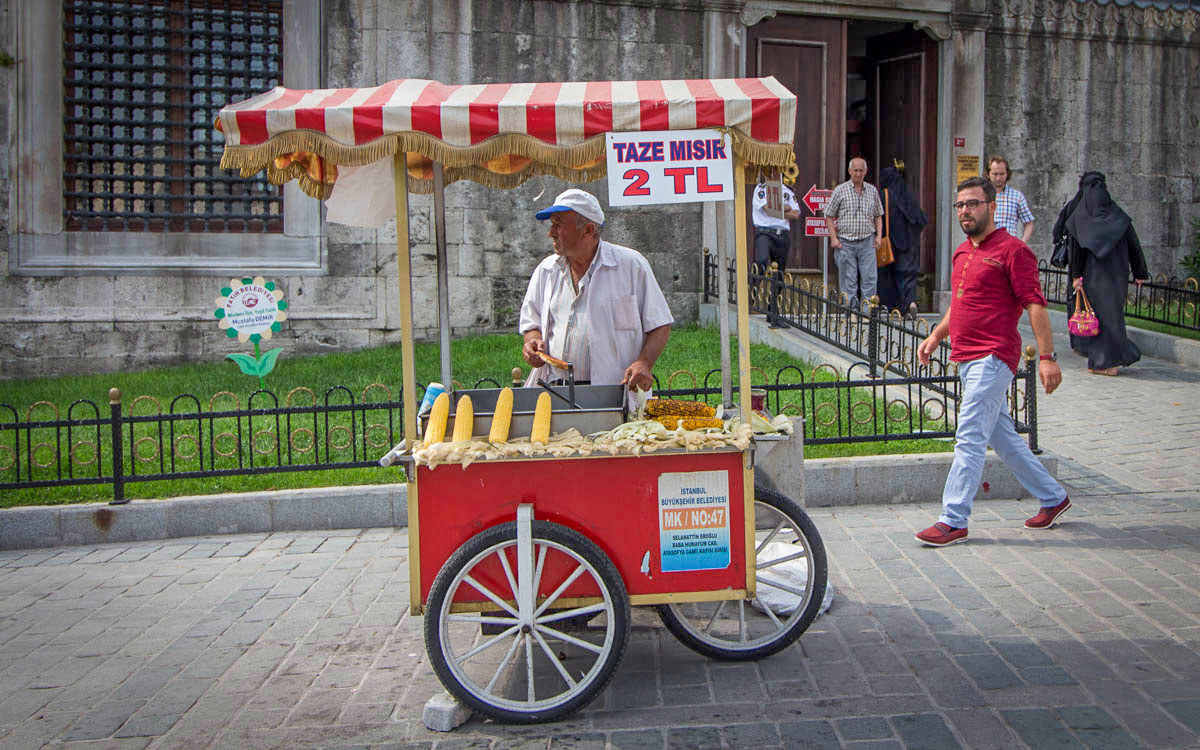 Essen in Istanbul Mais