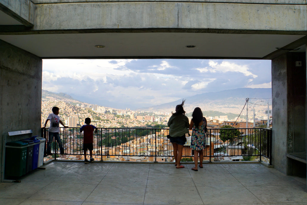 Aussicht von den Rolltreppen in der Comuna 13 in Medellín