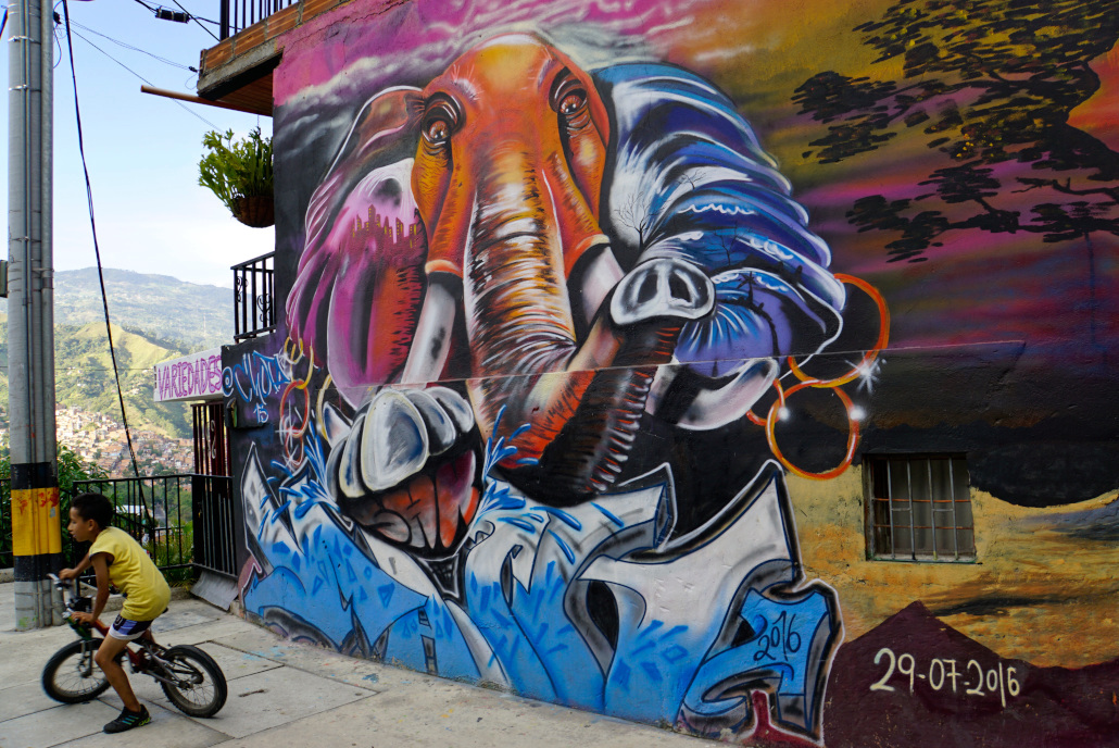 Elefanten-Graffiti in der Comuna 13 in Medellín