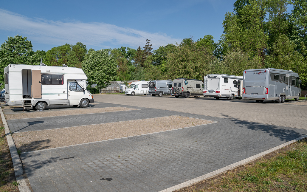 Wohnmobilstellplatz direkt am Ludwigsluster Schloss