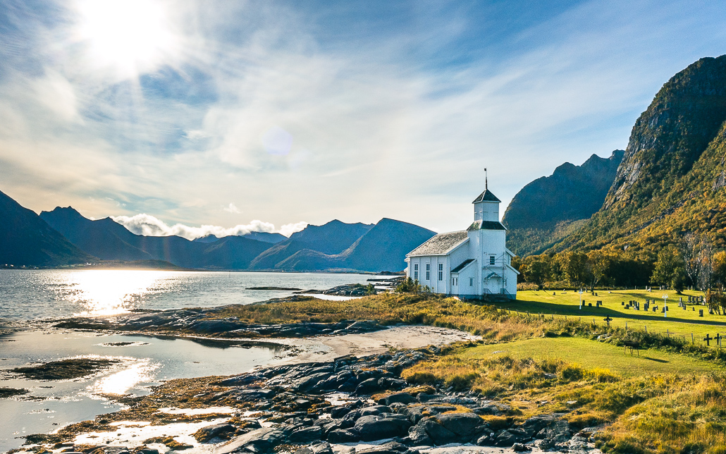 Gimsøy Strand und Kirche