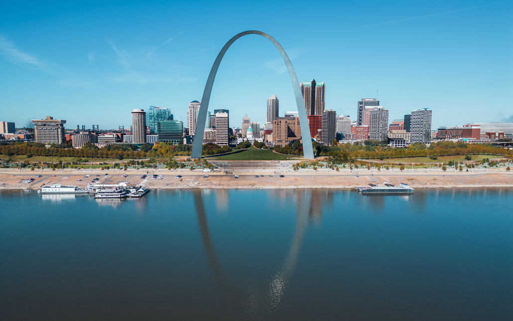 St. Louis The Arch Skyline