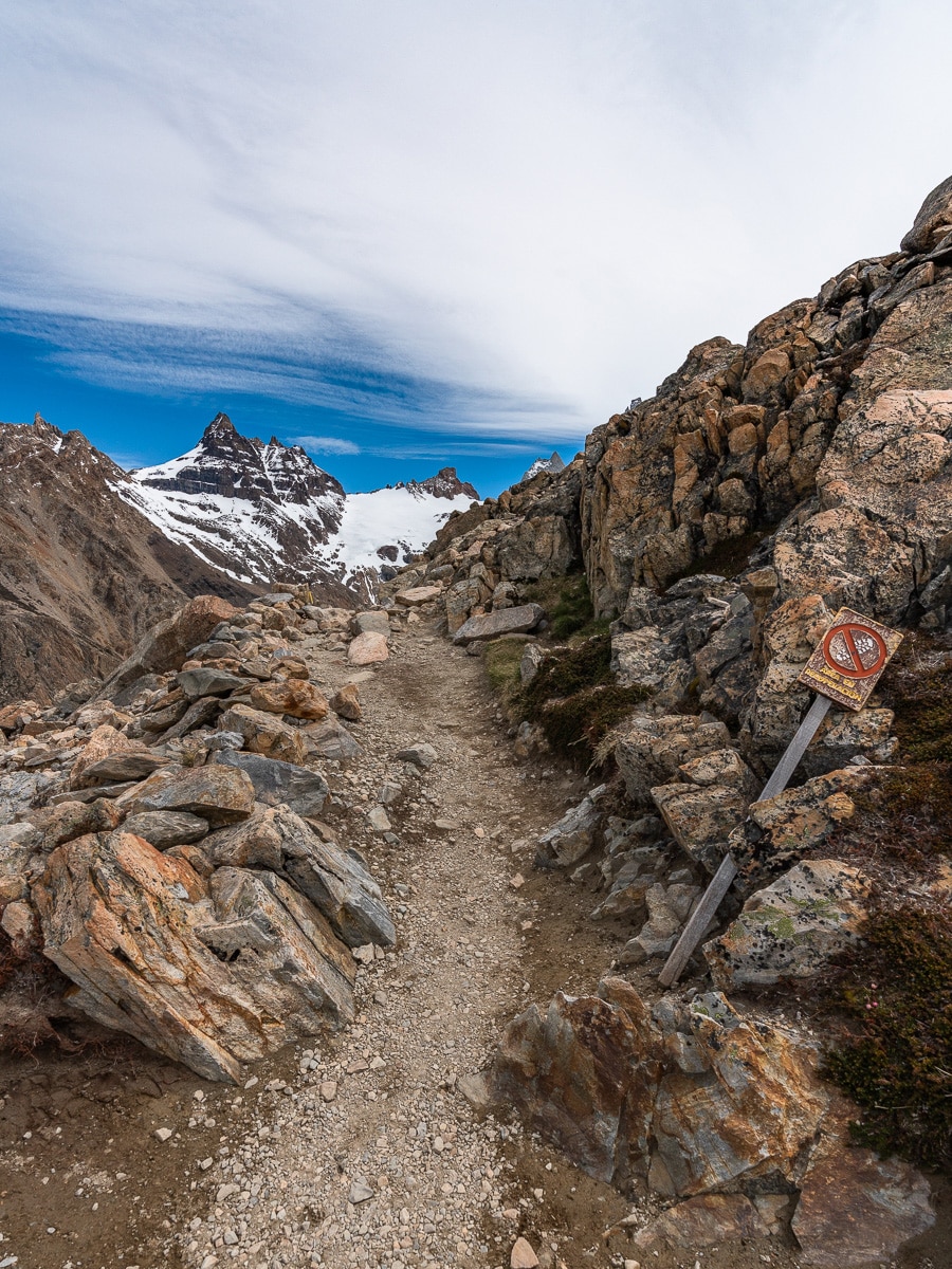 Letzte Kurve, ehe es zur Lagune bergab geht. Wanderung Laguna de los Tres
