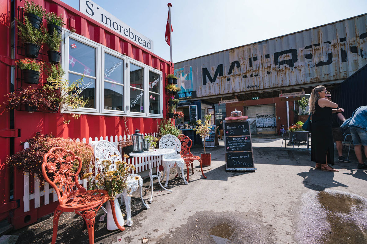 Seecontainer Streetfood Markt Reffen