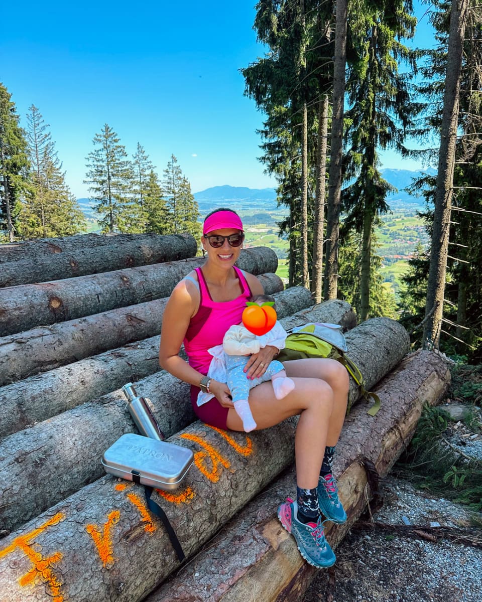 Nimm dir Verpflegung mit, wenn du mit Baby wandern gehst