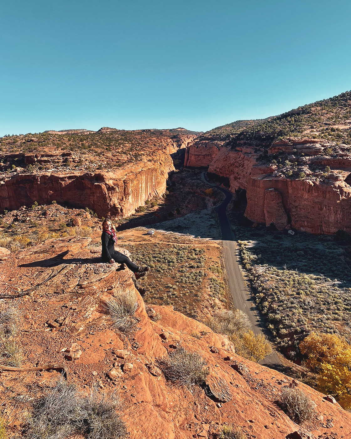 Blick hinab zum Burr Trail vom Long Canyon Aussichtspunkt