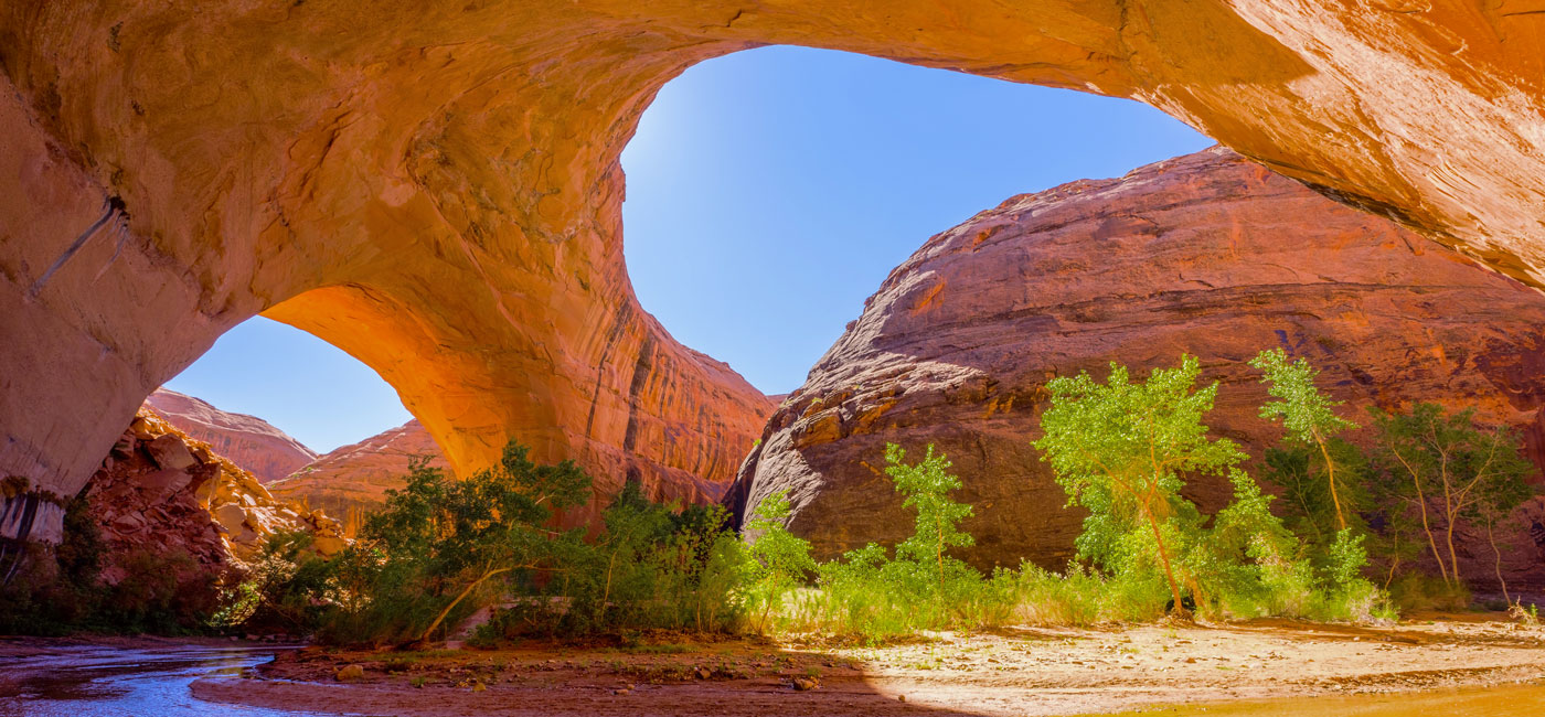 Jacob Hamblin Arch in Coyote Gulch, Grand staircase-Escalante National Monument, Utah