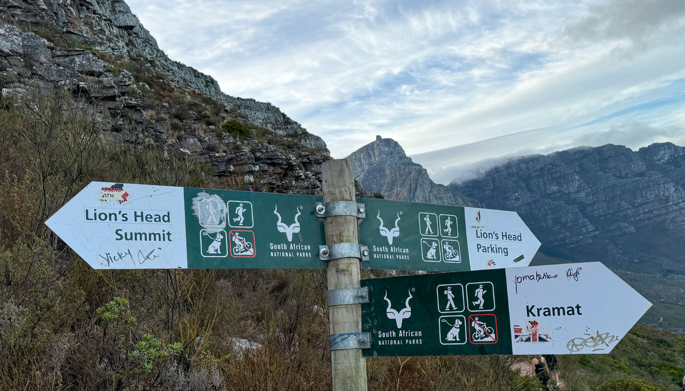 Schilder zum Lions Head Summit