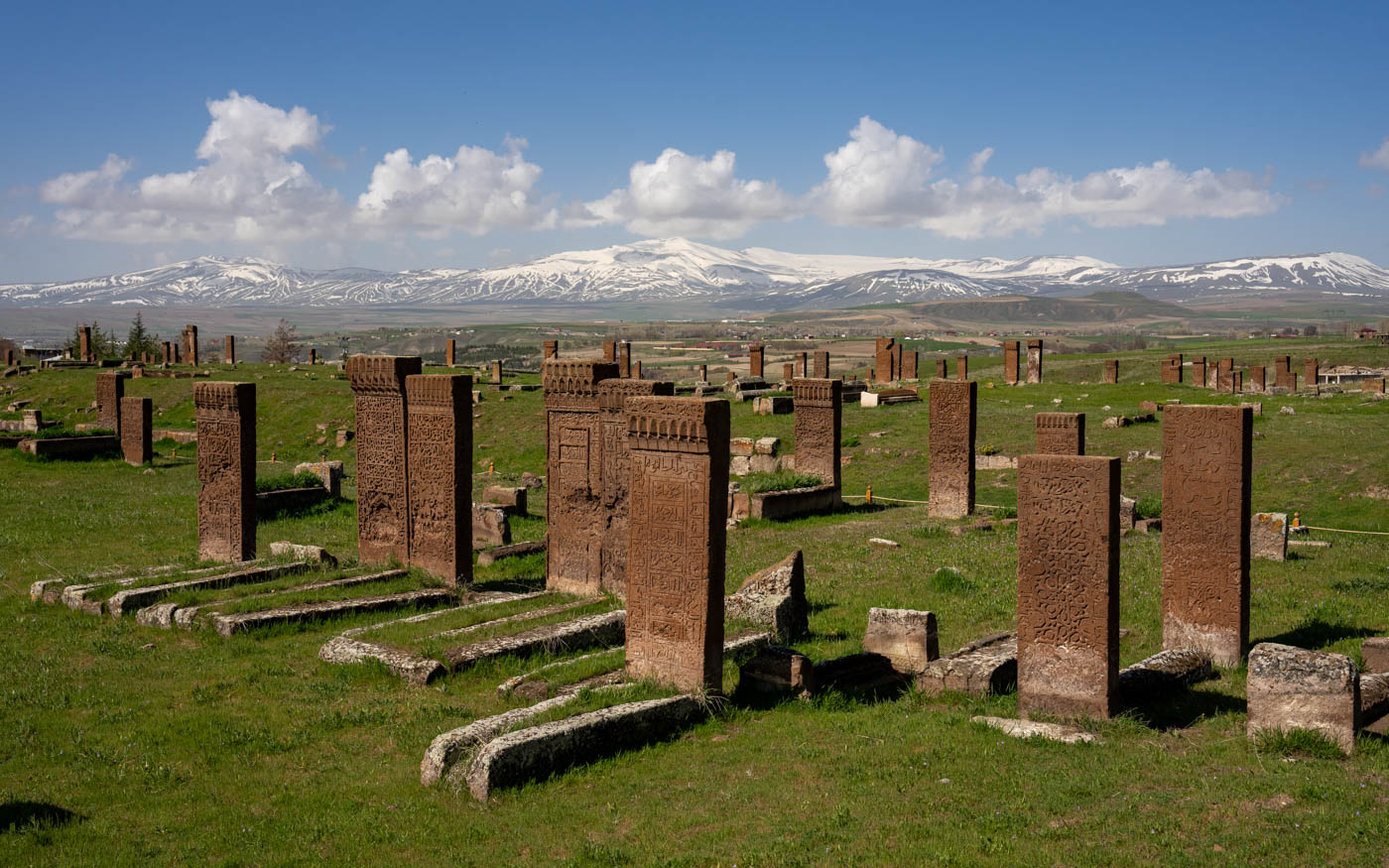 Grabsteine im Seldschukenfriedhof Ahlat