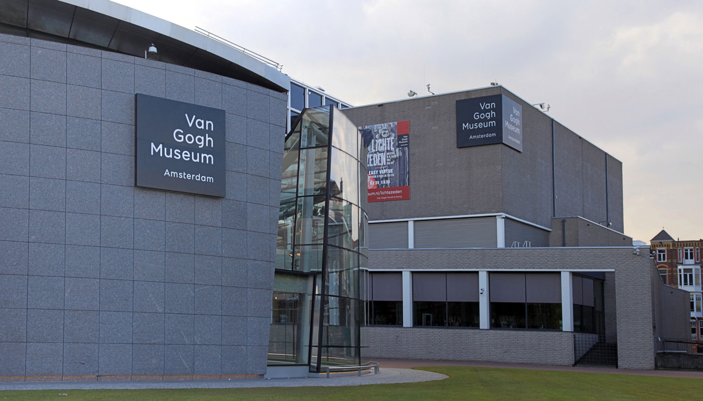 Blick auf das Van Gogh Museum in Amsterdam