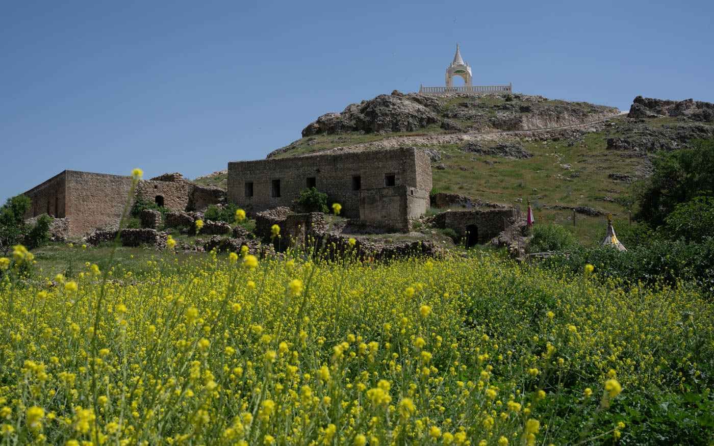 Weißer Turm in Mağaraköy