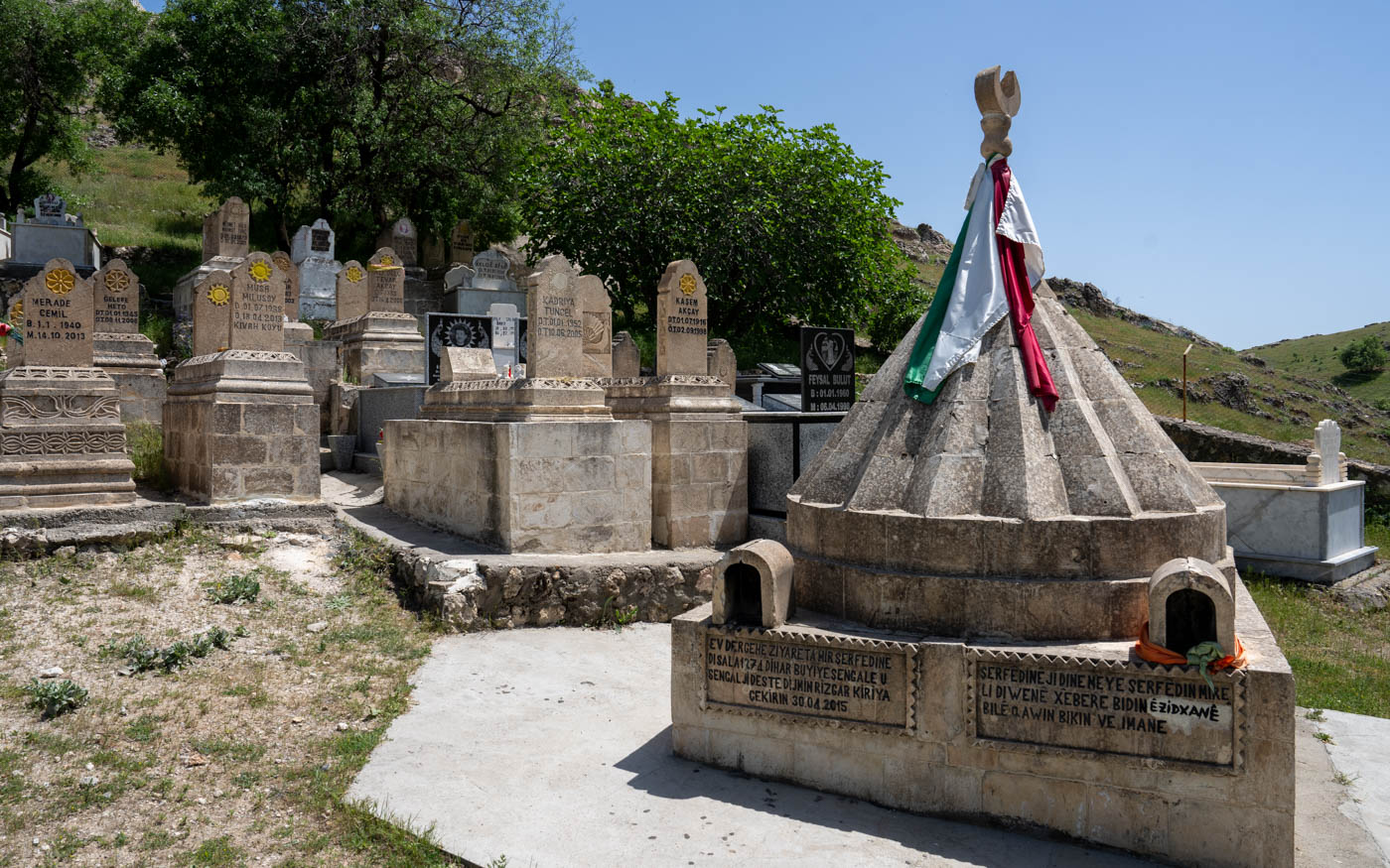 Ezidenfriedhof in Magaraköy