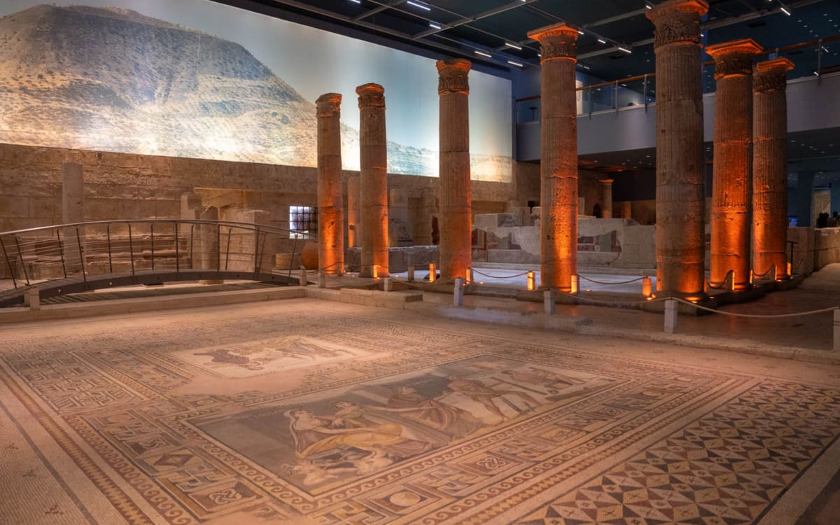 Riesige Mosaikflächen im Zeugma Museum