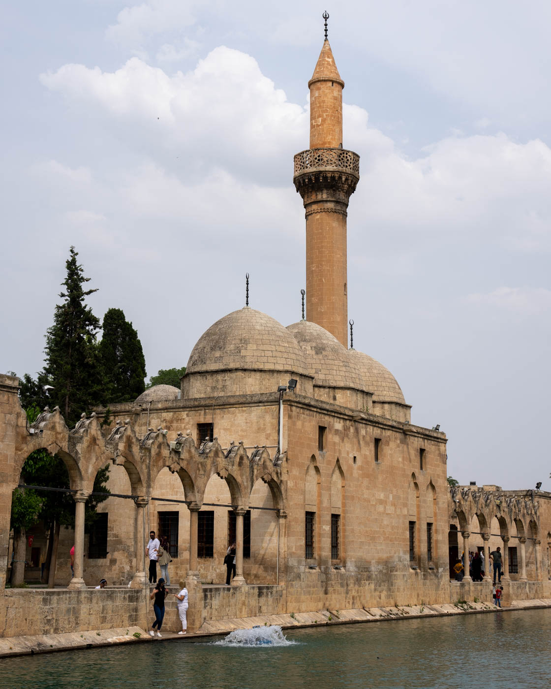 Die Rizvaniye-Moschee in Sanilurfa