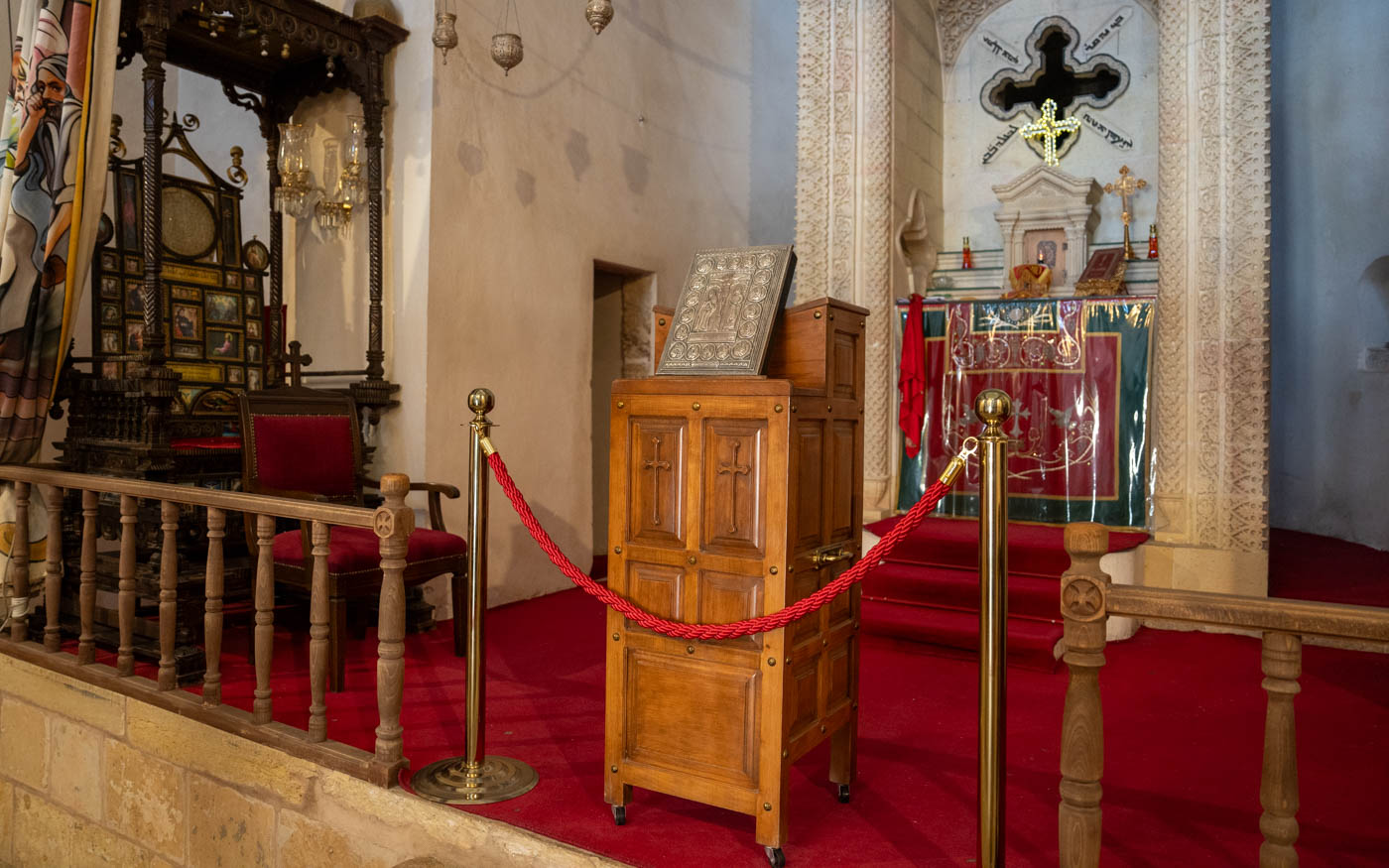 Die Bibel in armenischer Sprache im Zafaran Klosters