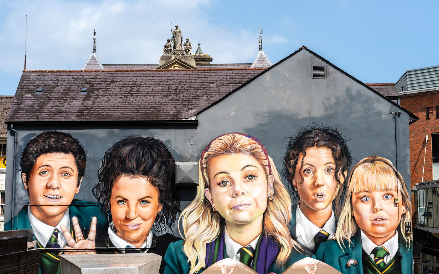 Derry Girls Street-Art
