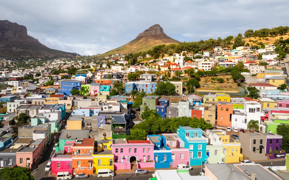 Bo-Kaap ist die bunte Sehenswürdigkeit in Kapstadt!