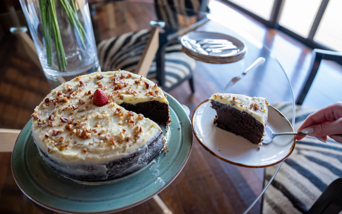 Kuchen im Mont Eco Game Reserve
